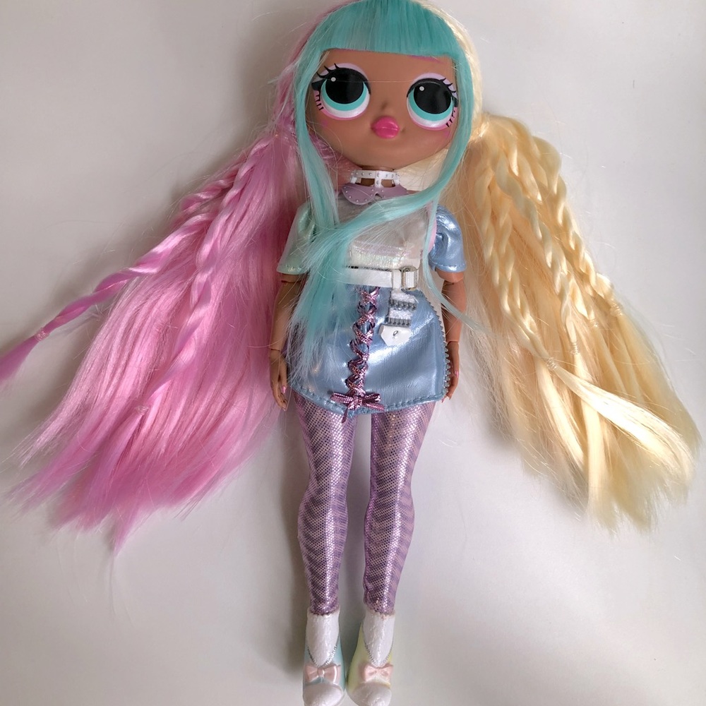 LOL Surprise Girls Fashion Doll OMG Candylicious